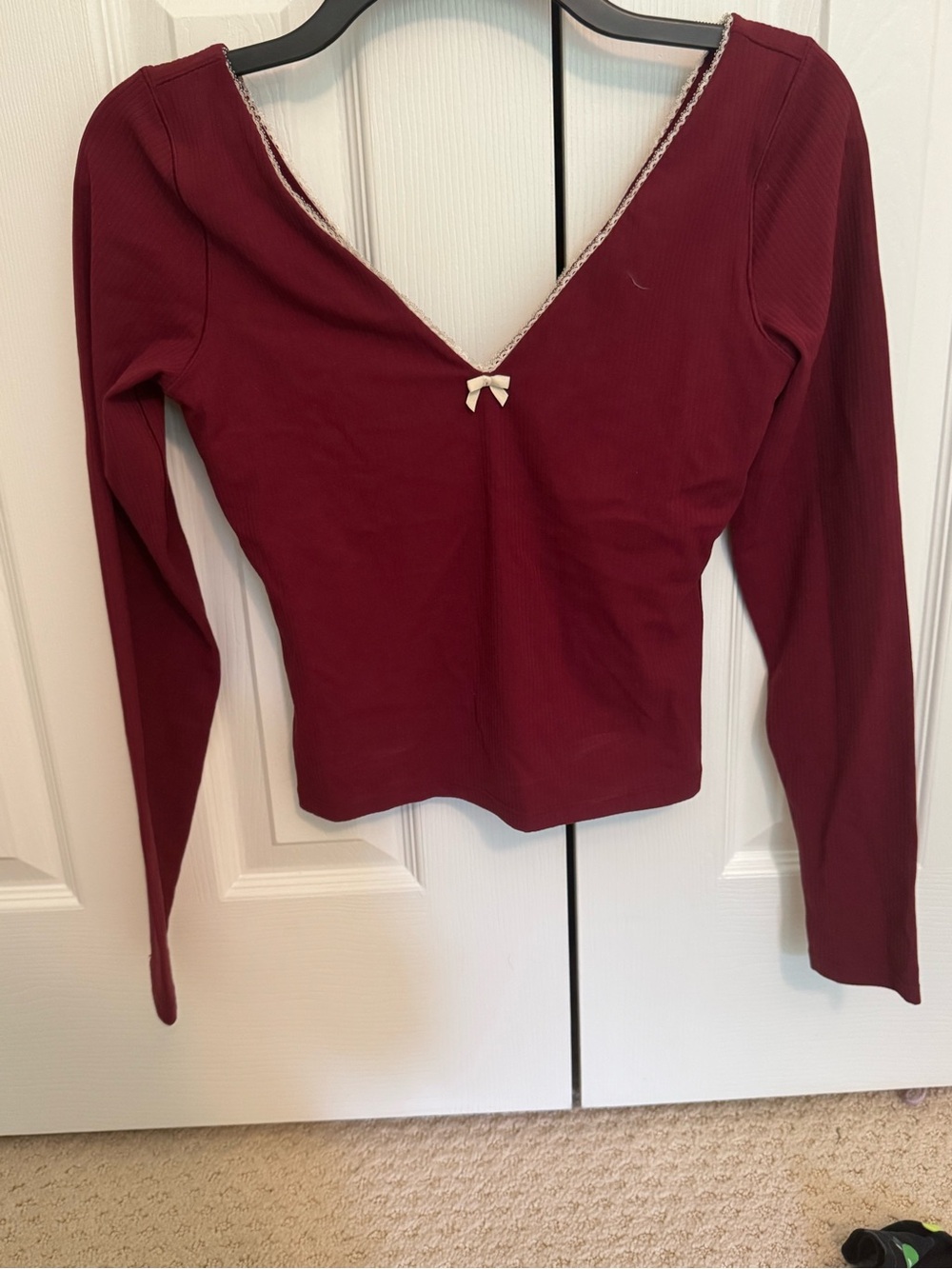 aerie Ribbed Long-Sleeve V-Neck Top in Wine